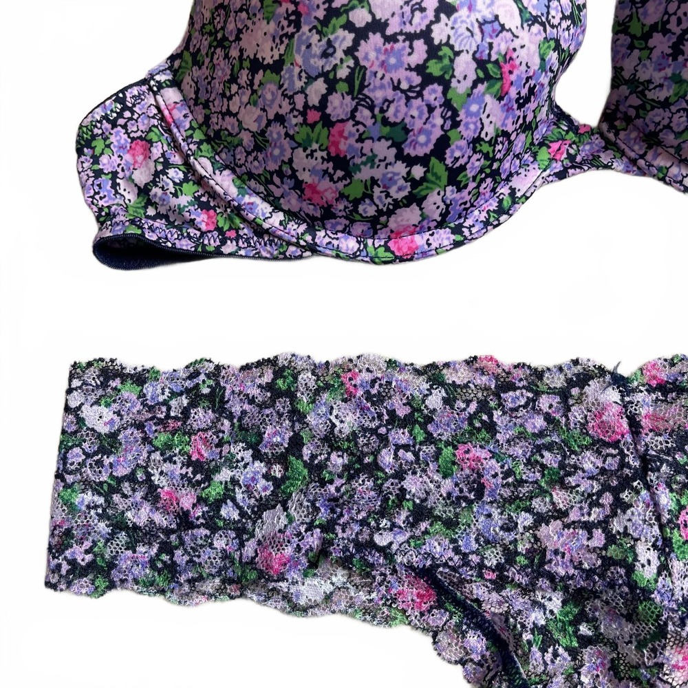 Victoria's Secret Ensign Navy Ditsy Floral Bra and Thong Set Lingerie Romantic - Picture 7 of 9